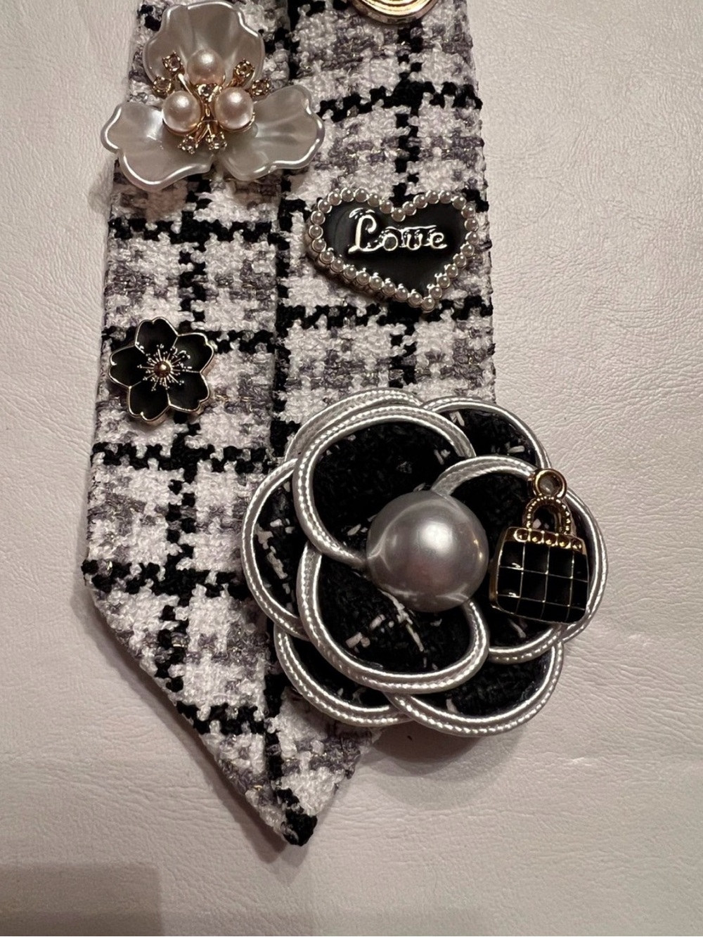 Black & White Tweed Decorative Tie with Brooch Embellishments - Picture 6 of 8